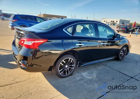 2018 Nissan Sentra Sr Turbo z USA, uszkodzony, nr VIN 3N1CB7AP9JY233770